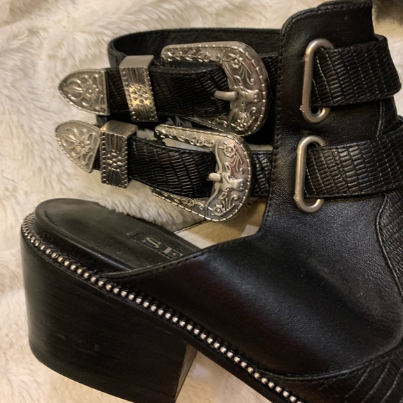 Senso Silver Buckle Ankle Cowboy Boots - Picture 2 of 7